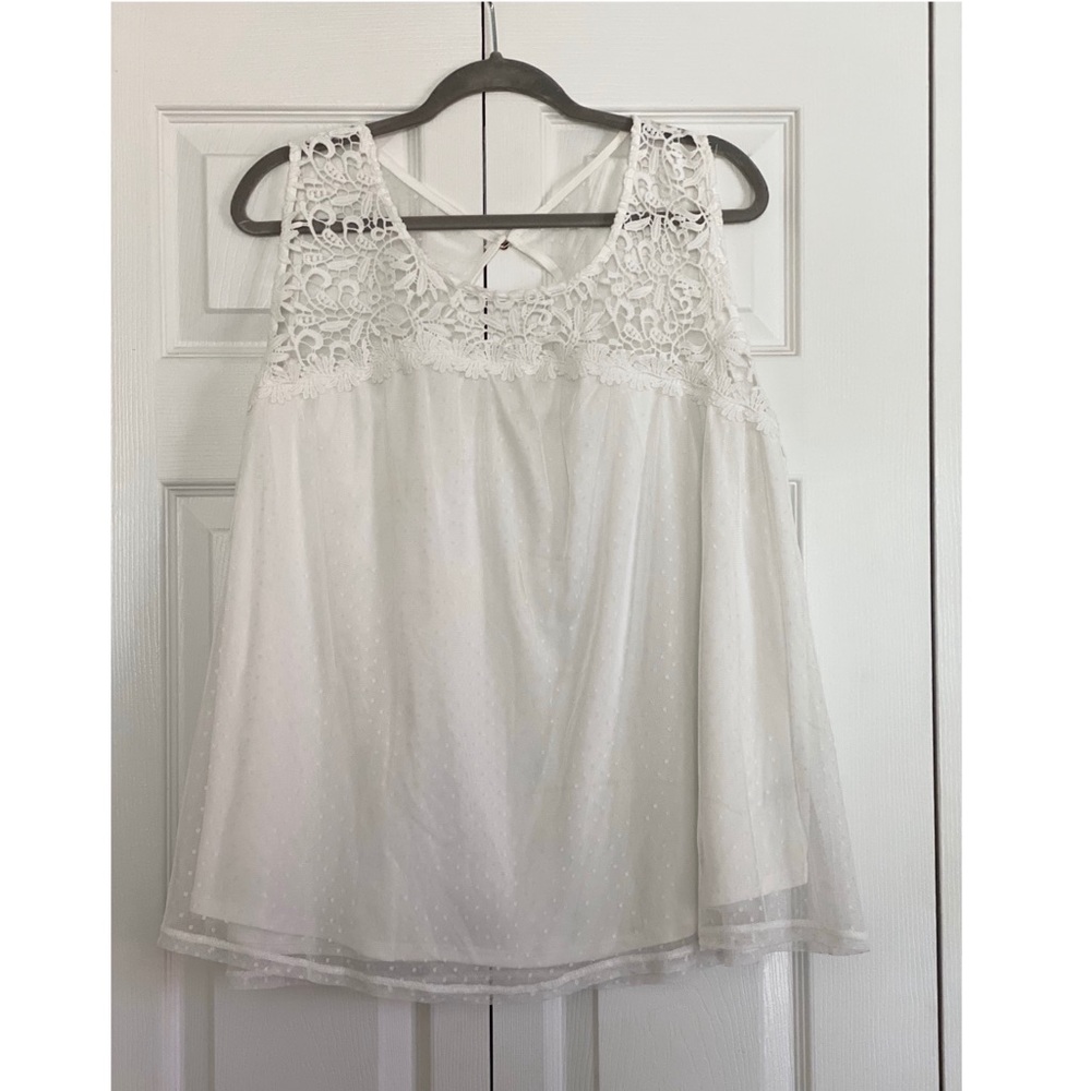 💥Spring Alert💥 Maurice’s white dress shirt